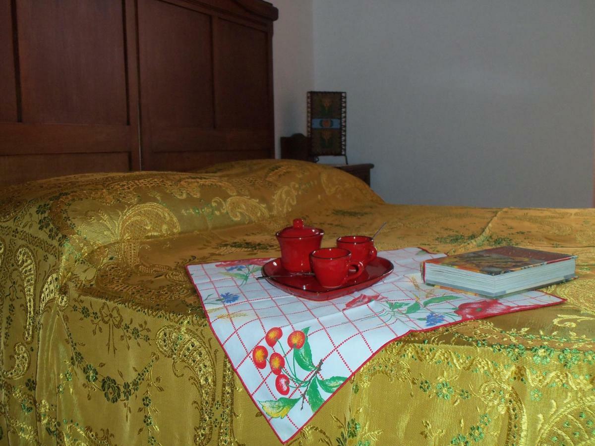 Vila Agriturismo A Veggia Vigna Garlenda Exteriér fotografie